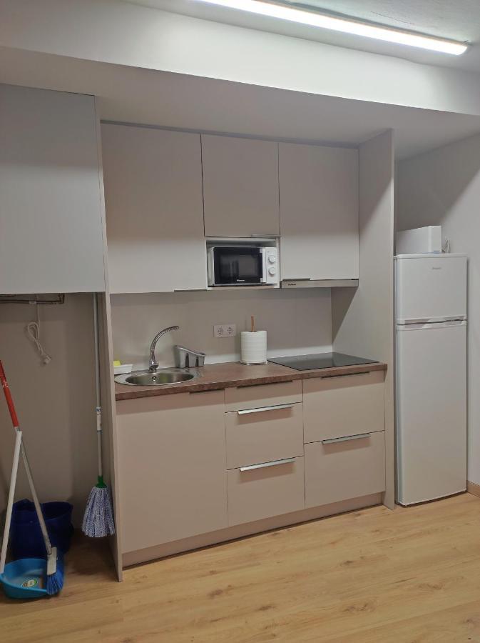 Apartment 1 Acollidor Al Centre Historic De Aptgarbi Vic